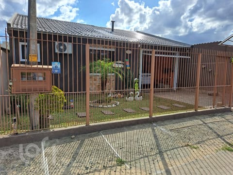 Image 37 - 249802